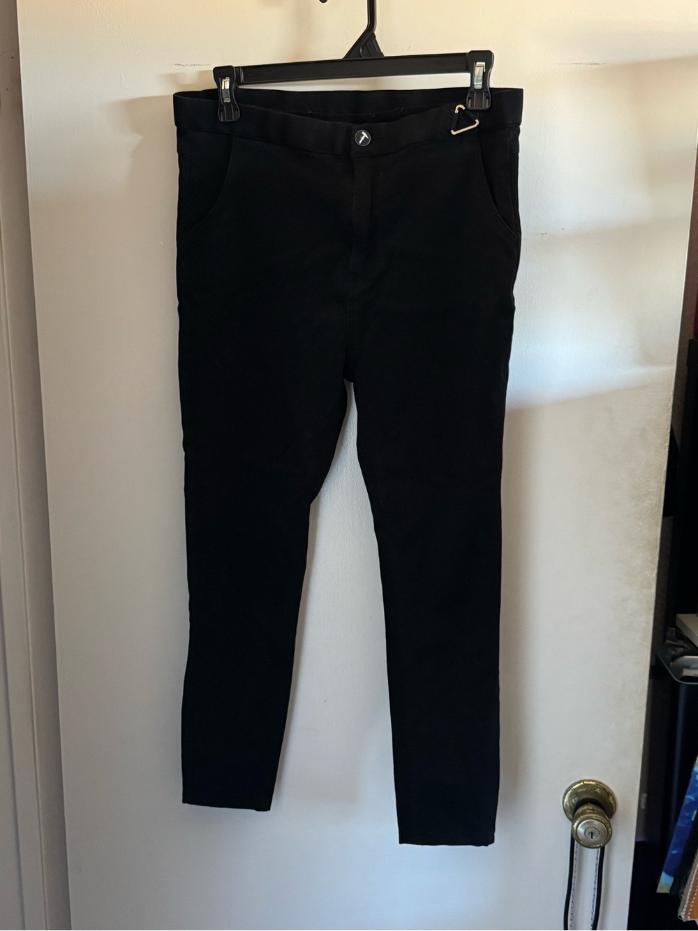 SHEIN Men's Black Slim Chinos